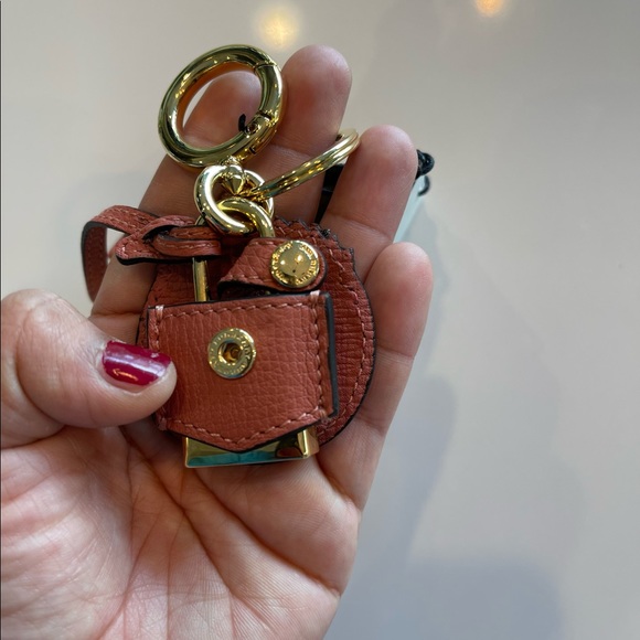 BURBERRY Pallas Head Charm With Lock & Key NWT - Picture 6 of 12
